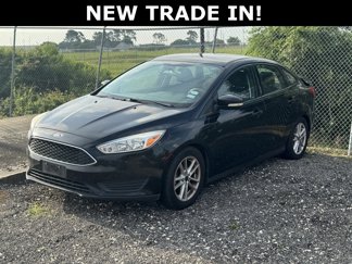 Used 2016 Ford Focus SE image 1