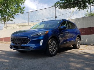Used 2022 Ford Escape Titanium image 1