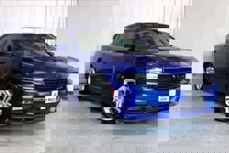 Used 2020 Dodge Charger SXT image 1