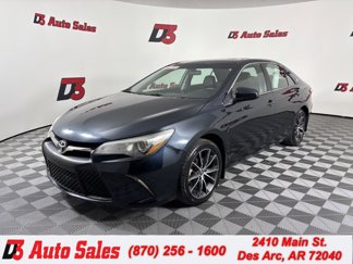 Used 2017 Toyota Camry XSE image 1