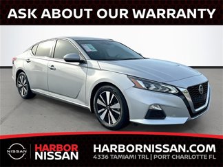Used 2022 Nissan Altima 2.5 SV image 1