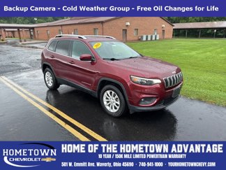 Used 2019 Jeep Cherokee Latitude w/ Cold Weather Group image 1