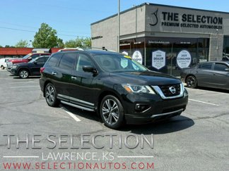 Used 2020 Nissan Pathfinder Platinum image 1