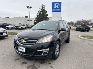 Used 2017 Chevrolet Traverse LT image 1
