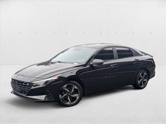 Used 2023 Hyundai Elantra Limited image 1