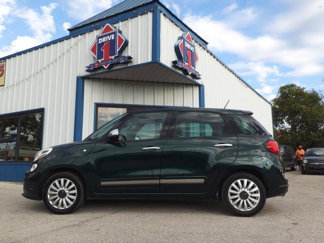 Used 2015 FIAT 500L Lounge image 1