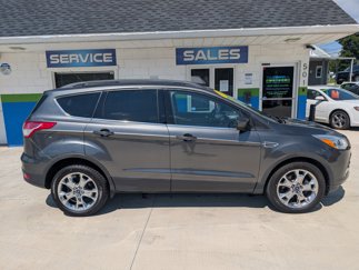 Used 2015 Ford Escape SE w/ Equipment Group 201A image 1