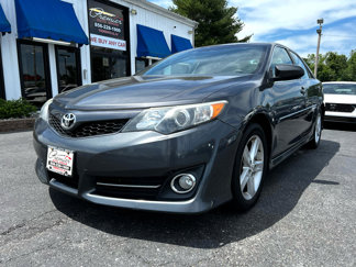 Used 2013 Toyota Camry SE image 1