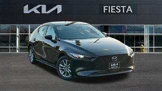 Used 2022 MAZDA MAZDA3 s image 1