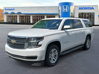 Used 2015 Chevrolet Suburban LT image 1