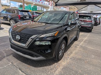 Used 2023 Nissan Rogue S image 1