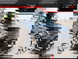 Used 2023 Kia Soul LX image 1
