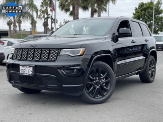 Used 2022 Jeep Grand Cherokee Laredo X image 1