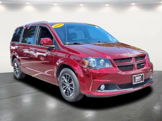 Used 2019 Dodge Grand Caravan GT image 1