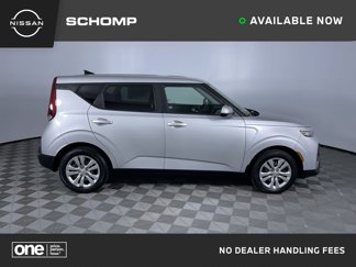 Used 2020 Kia Soul LX image 1