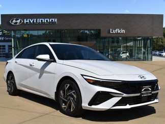 New 2025 Hyundai Elantra SEL image 1