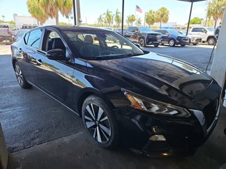 Used 2022 Nissan Altima 2.5 SV image 1