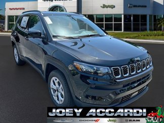 New 2025 Jeep Compass Latitude w/ Convenience Group image 1
