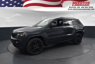 Used 2018 Jeep Grand Cherokee Laredo image 1