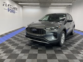 New 2025 Ford Escape Active image 1