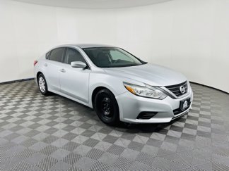 Used 2016 Nissan Altima 2.5 S w/ Power Driver Seat Package image 1
