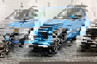 New 2025 Chevrolet TrailBlazer LT w/ LT Cold Weather Package image 1