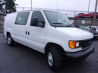 Used 2007 Ford E-150 and Econoline 150 image 1