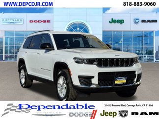New 2025 Jeep Grand Cherokee L Laredo image 1