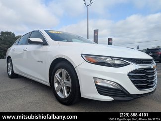 Used 2022 Chevrolet Malibu LS w/ Driver Confidence Package image 1