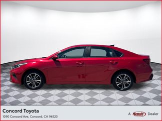 Used 2024 Kia Forte LXS image 1