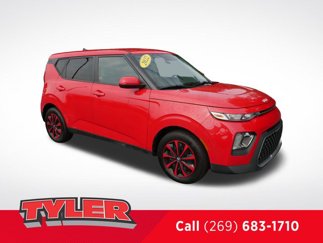 Used 2022 Kia Soul LX image 1