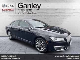 Used 2017 Lincoln MKZ Premiere image 1
