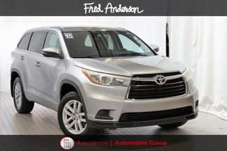 Used 2015 Toyota Highlander LE image 1