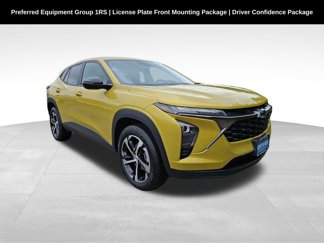 Certified 2024 Chevrolet Trax RS w/ Driver Confidence Package image 1