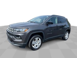 Used 2022 Jeep Compass Latitude image 1