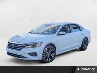 Used 2022 Volkswagen Passat 2.0T SE image 1