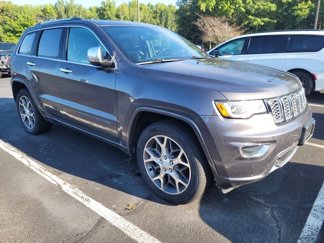 Used 2020 Jeep Grand Cherokee Overland image 1