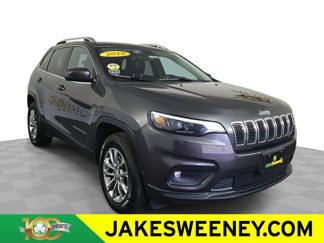 Used 2019 Jeep Cherokee Latitude Plus w/ Cold Weather Group image 1