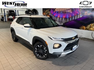 Used 2022 Chevrolet TrailBlazer LT w/ Convenience Package image 1