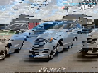 Used 2016 Ford Fusion SE image 1