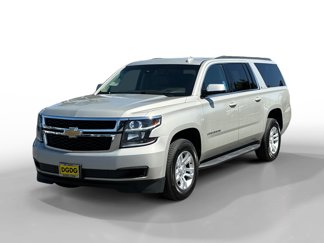 Used 2016 Chevrolet Suburban LT image 1
