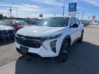 Used 2024 Chevrolet Trax RS image 1