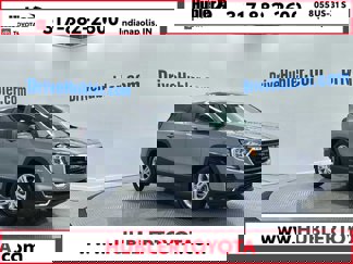 Used 2023 GMC Terrain SLE image 1