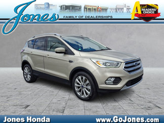 Used 2017 Ford Escape Titanium image 1
