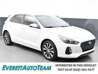 Used 2018 Hyundai Elantra GT video 1