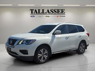 Used 2019 Nissan Pathfinder S image 1