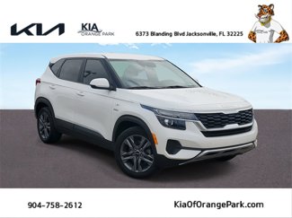 Used 2023 Kia Seltos LX image 1