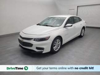 Used 2017 Chevrolet Malibu LT image 1