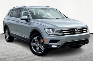 Used 2020 Volkswagen Tiguan SEL image 1