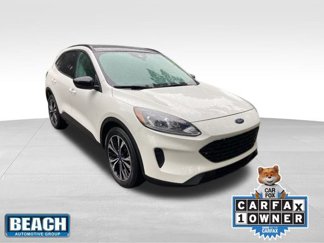 Used 2022 Ford Escape SE w/ SE Sport Appearance Package image 1